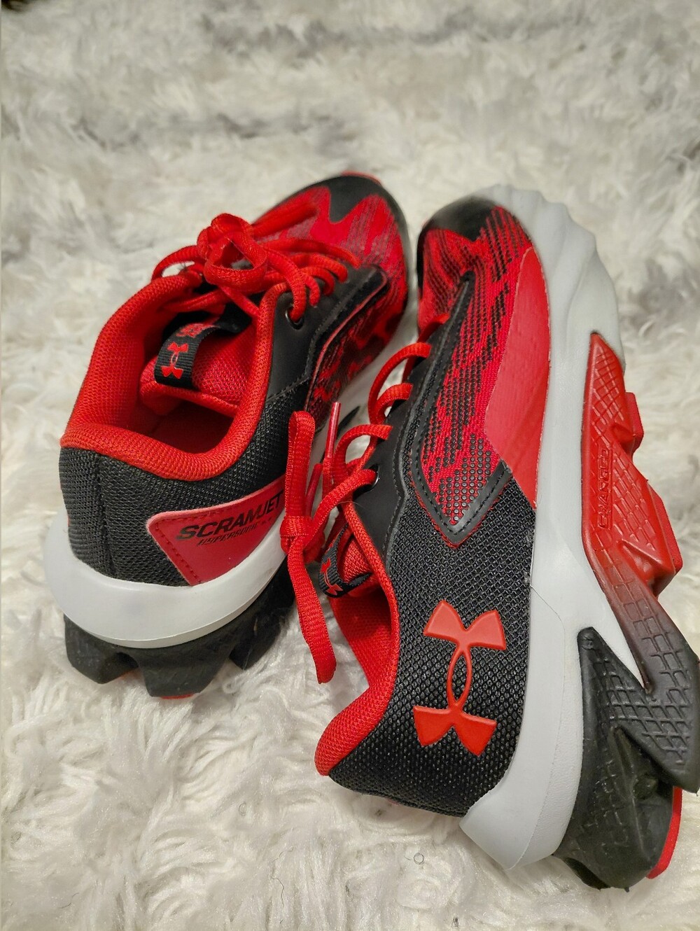 Under Armour Red and Black Scramjet Kids Sneakers - Picture 3 of 11